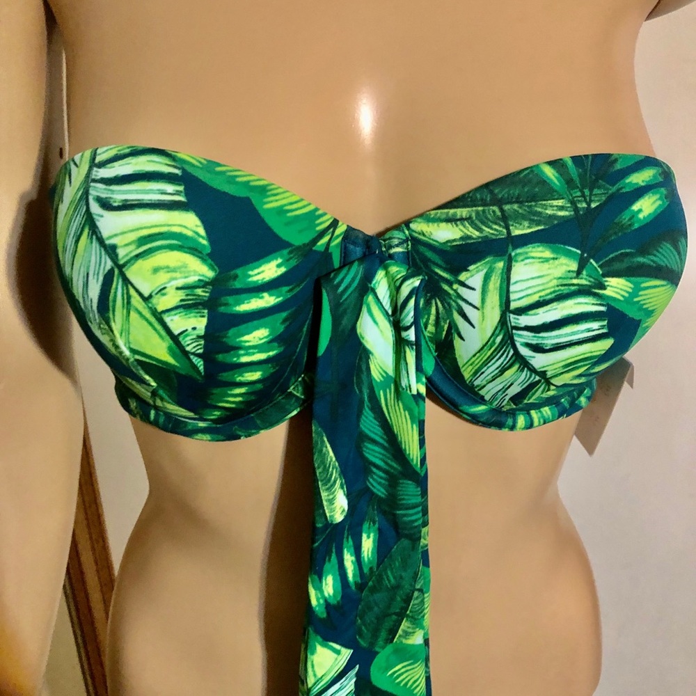 Shade and Shore Green underwire swim top 34B